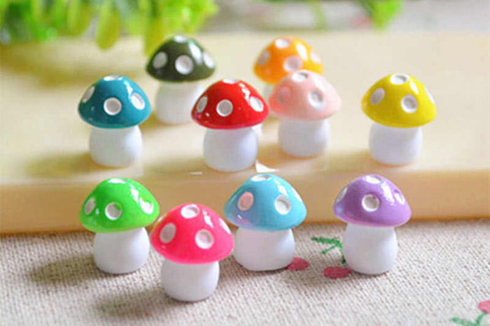 Грибочки из соленого теста