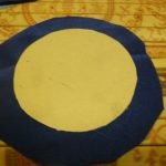 Ткань клеем на картон