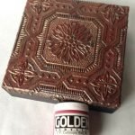 Красная краска