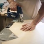 Вырезаем заднюю стенку