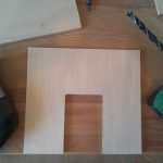 Вырезаем вертикальную переборку