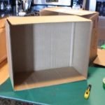 Отрезаем крышки