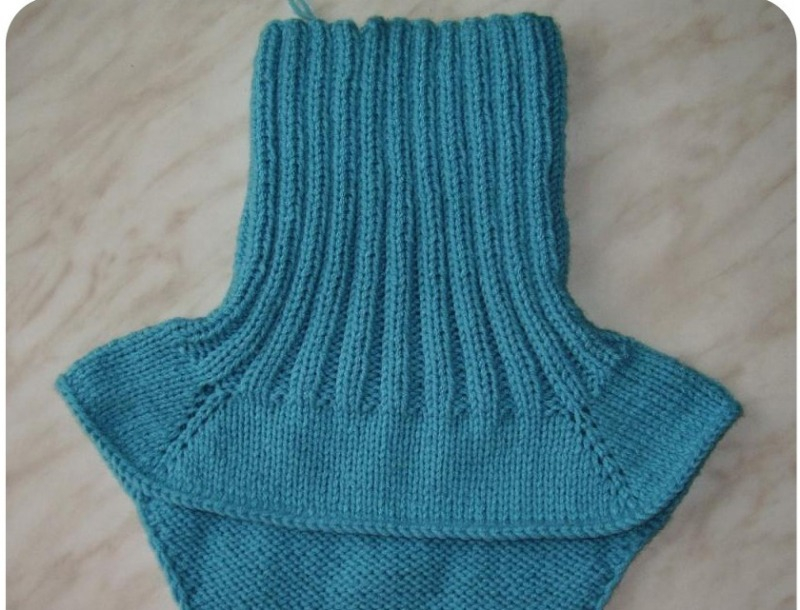 универсальная манишка манишка спицами