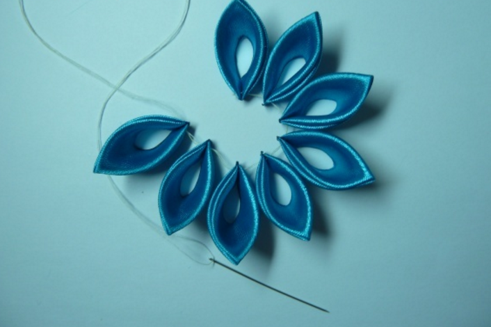 Канзаши своими руками: простые модели и способы изготовления