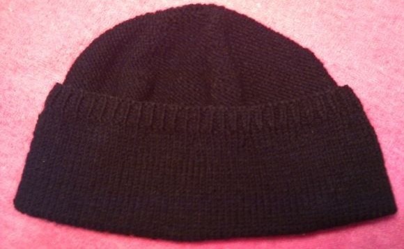 Мужская шапка спицами (110 фото): схемы с описанием и пошаговыми инструкциями