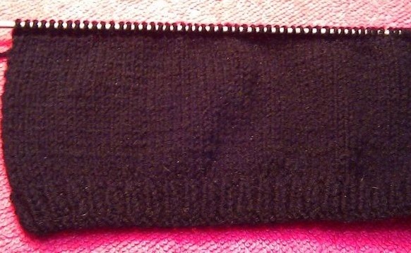 Мужская шапка спицами (110 фото): схемы с описанием и пошаговыми инструкциями