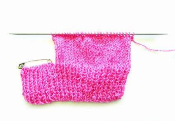 Мужские варежки спицами - 10 лучших мк пошагово