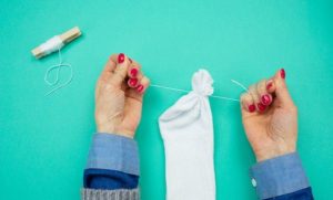 Снеговик из носка: пошаговая инструкция, советы, подробные мастер-классы с фото