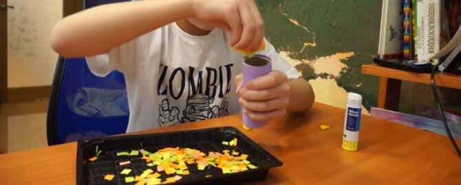 Как сделать хлопушку из бумаги: пошаговое описание изготовления и мастер класс для начинающих