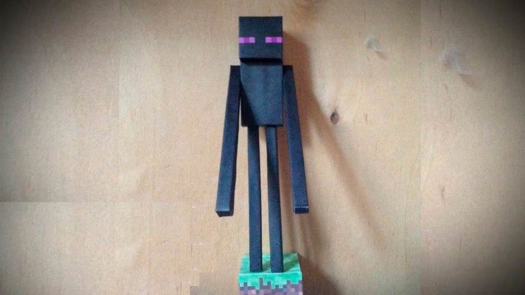 Эндермен из Майнкрафт