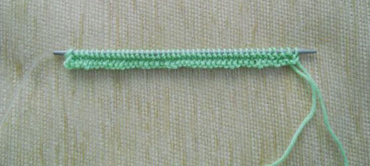 Пинетки для новорожденных малышей спицами: что можно связать для первой обуви малышам Пинетки для новорожденных малышей спицами: что можно связать для первой обуви малышам pinetki spicami s opisaniem i skhemami 47