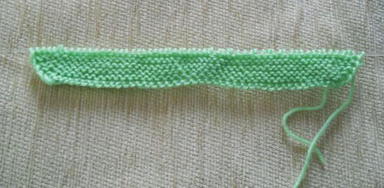 Пинетки для новорожденных малышей спицами: что можно связать для первой обуви малышам Пинетки для новорожденных малышей спицами: что можно связать для первой обуви малышам pinetki spicami s opisaniem i skhemami 48