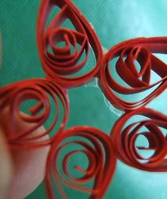 Цветы из бумаги своими руками - 70 фото и 6 мастер-классов, идеи и инструкции как сделать