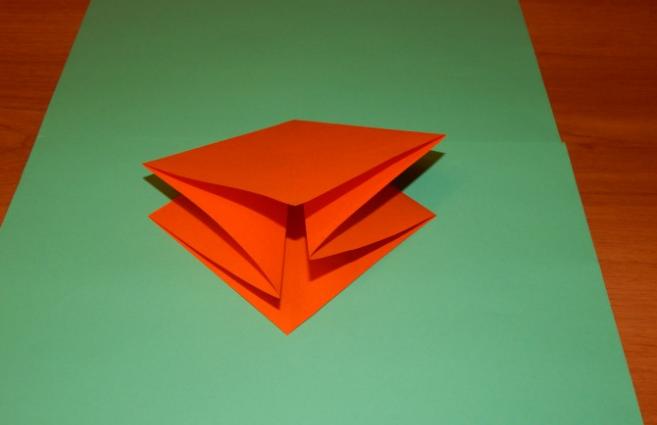 Цветы из бумаги — схемы и шаблоны для создания бумажных цветов этап 84 Цветы из бумаги — схемы и шаблоны для создания бумажных цветов этап 84