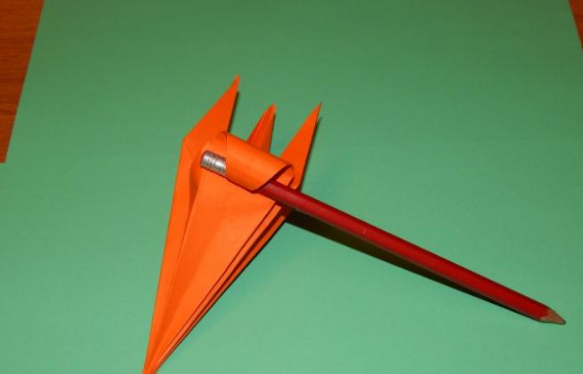 Цветы из бумаги — схемы и шаблоны для создания бумажных цветов этап 110 Цветы из бумаги — схемы и шаблоны для создания бумажных цветов этап 110