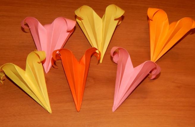 Цветы из бумаги — схемы и шаблоны для создания бумажных цветов этап 112 Цветы из бумаги — схемы и шаблоны для создания бумажных цветов этап 112