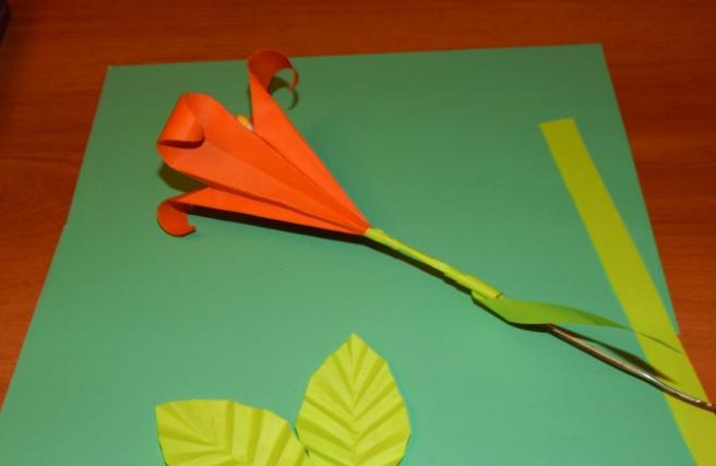 Цветы из бумаги — схемы и шаблоны для создания бумажных цветов этап 124 Цветы из бумаги — схемы и шаблоны для создания бумажных цветов этап 124