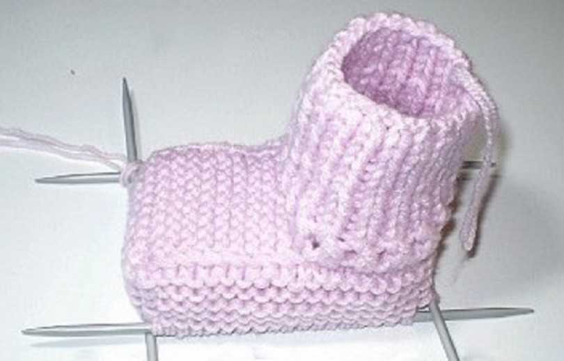 Пинетки крючком для новорожденных