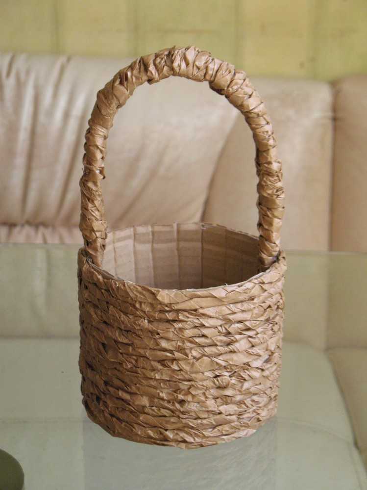 Поделки из картона - 122 идеи, что можно сделать из цветной бумаги для детей