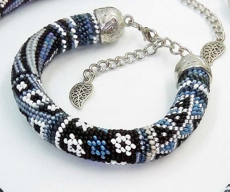 Браслеты из бисера - обзоры лучших вариантов самодельных браслетов из бисера