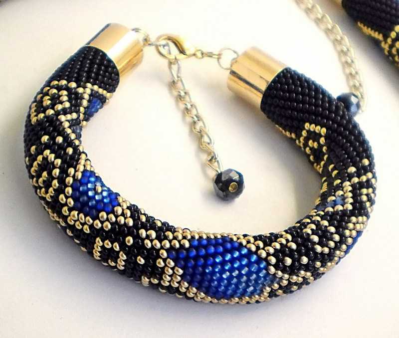 Браслеты из бисера - обзоры лучших вариантов самодельных браслетов из бисера