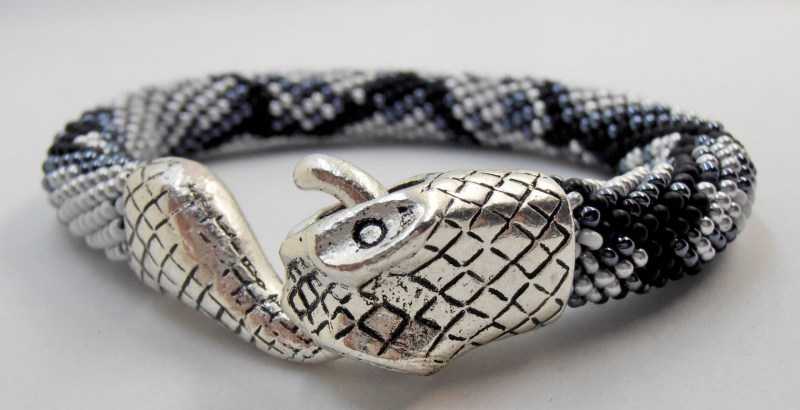 Браслеты из бисера - обзоры лучших вариантов самодельных браслетов из бисера