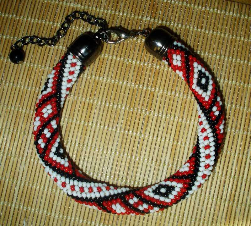 Браслеты из бисера - обзоры лучших вариантов самодельных браслетов из бисера