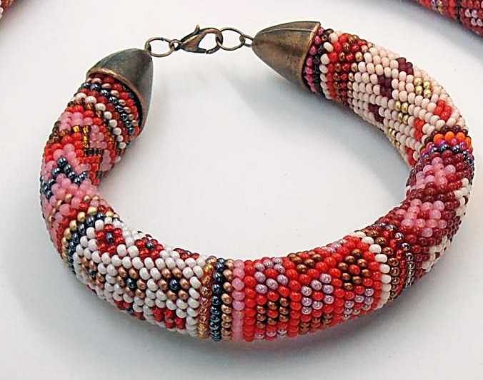 Браслеты из бисера - обзоры лучших вариантов самодельных браслетов из бисера