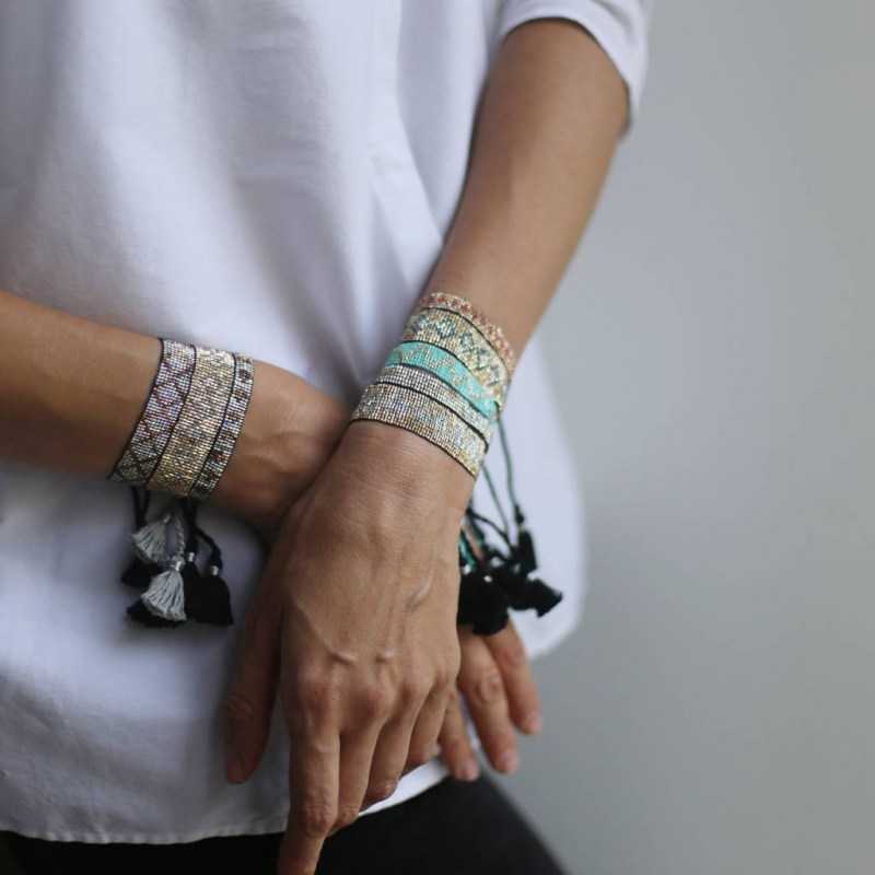 Браслеты из бисера - обзоры лучших вариантов самодельных браслетов из бисера