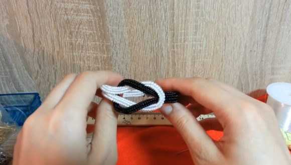 Браслеты из бисера - обзоры лучших вариантов самодельных браслетов из бисера