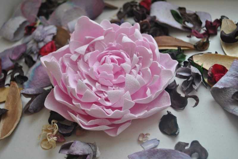 Цветы из фоамирана