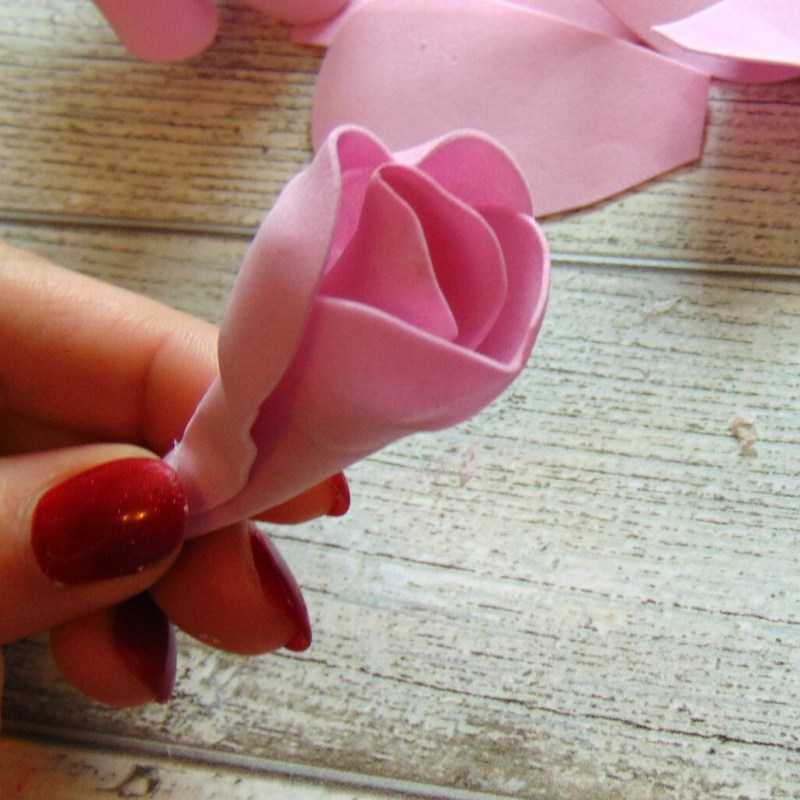 Цветы из фоамирана