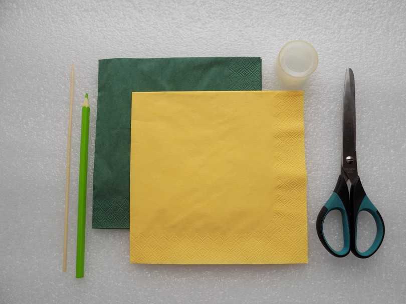 Цветы из салфеток своими руками для начинающих: пошаговый мастер класс с фото и видео