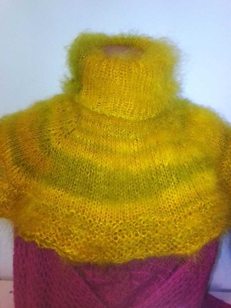 Манишка спицами