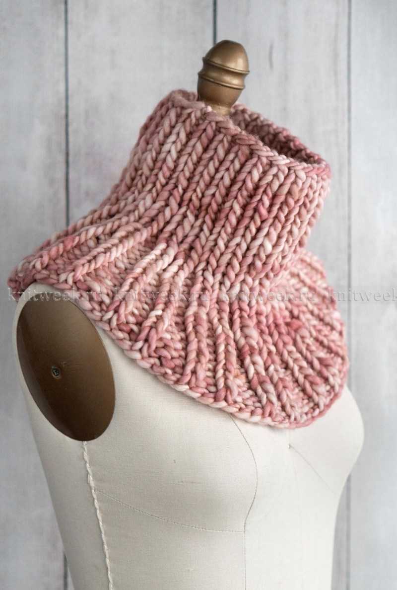 Манишка спицами