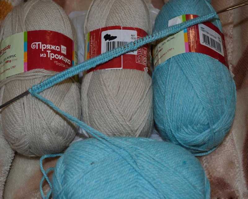 Манишка спицами