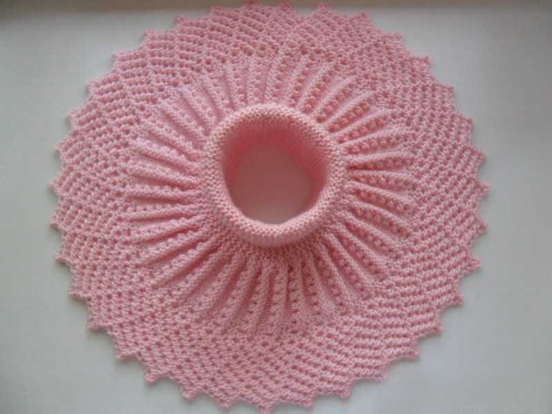 Манишка спицами