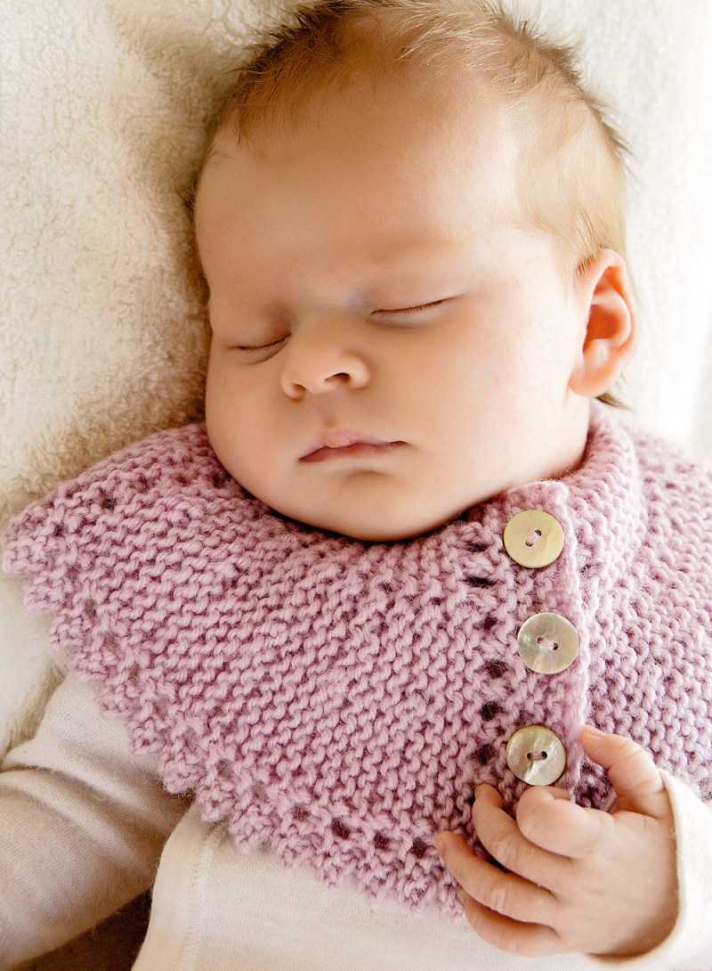 Манишка спицами