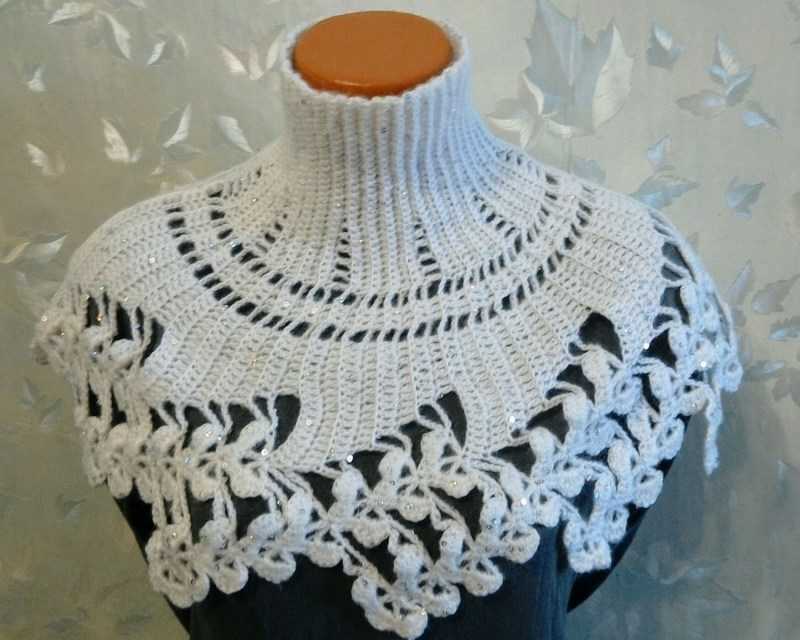 Манишка спицами