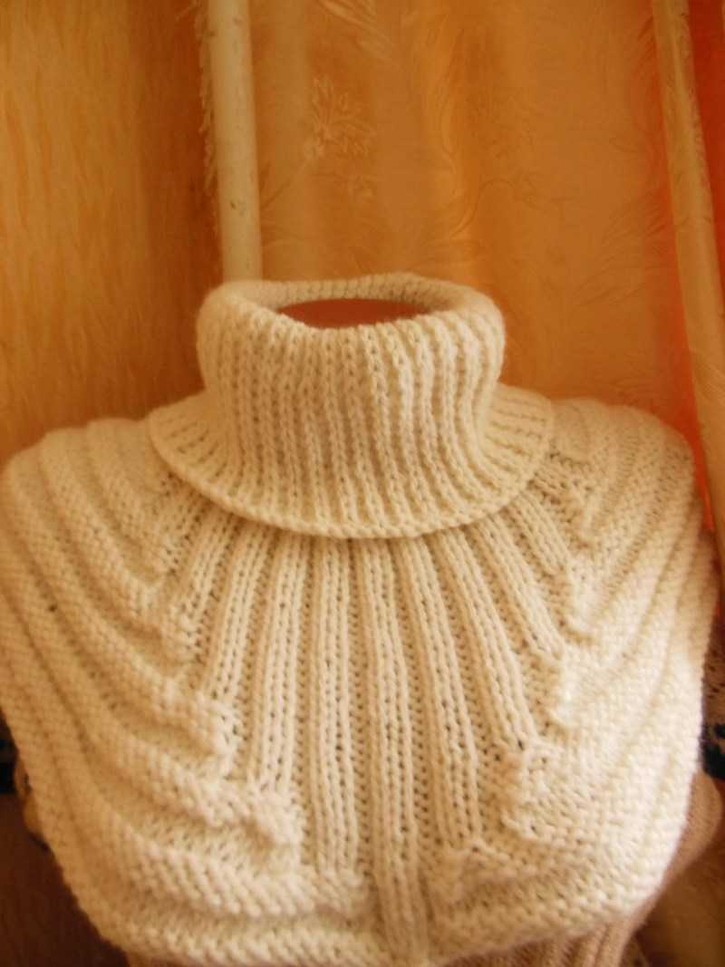 Манишка спицами