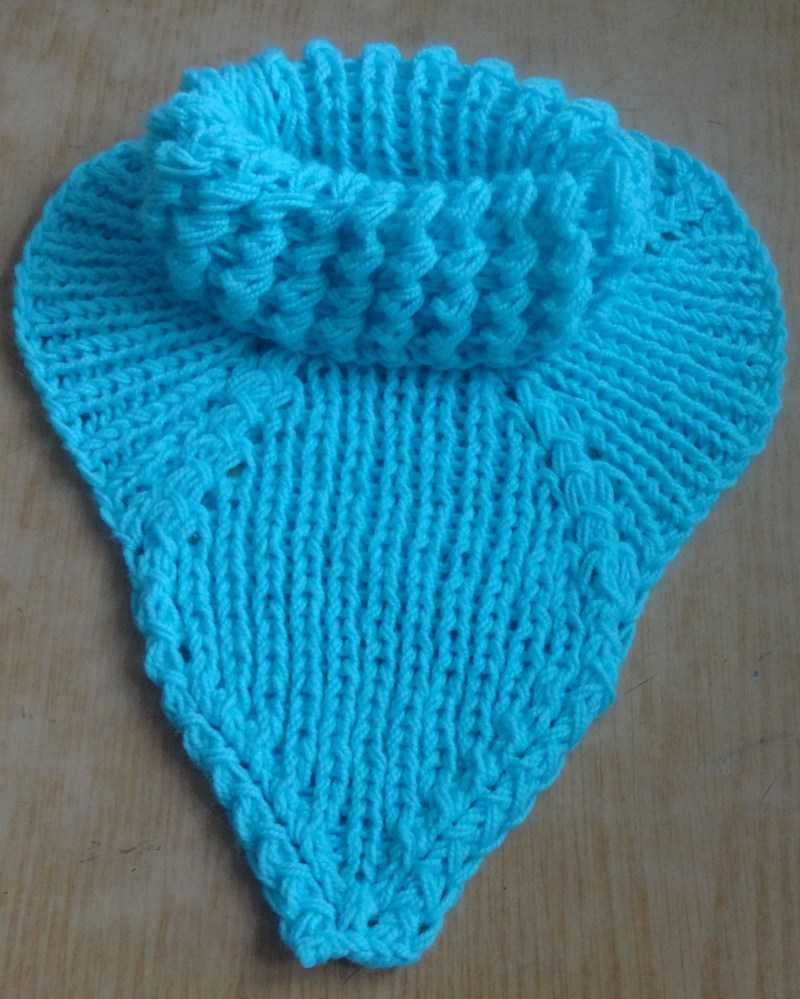 Манишка спицами