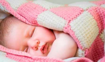 Манишка спицами