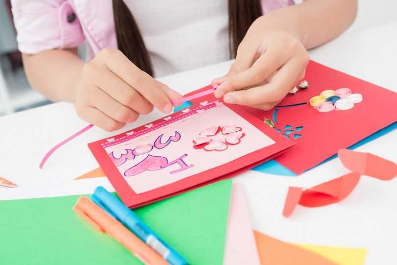 Поделки из картона - 122 идеи, что можно сделать из цветной бумаги для детей