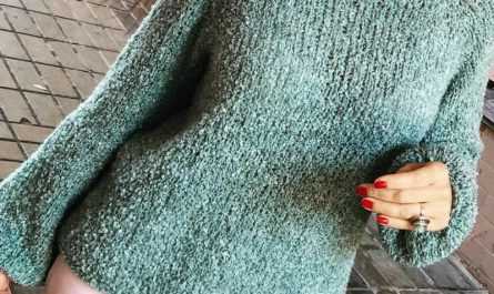 Манишка спицами