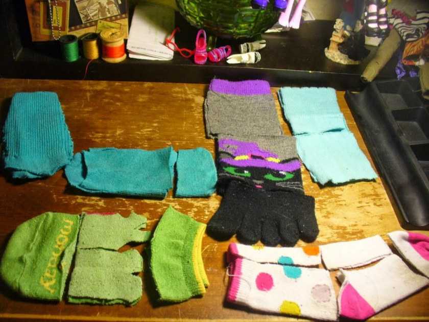 Одежда для кукол своими руками: фасоны, шаблоны, выкройки для начинающих