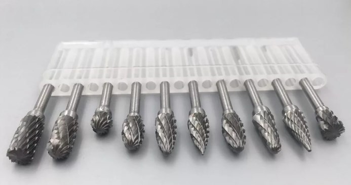 Аппликация из бумаги: шаблоны и схемы для самых маленьких