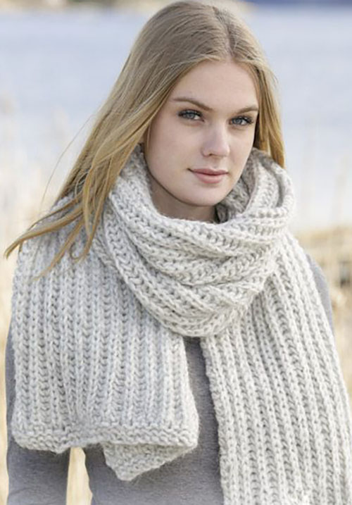 vyazanye-sharfy-dlya-zhenshhin