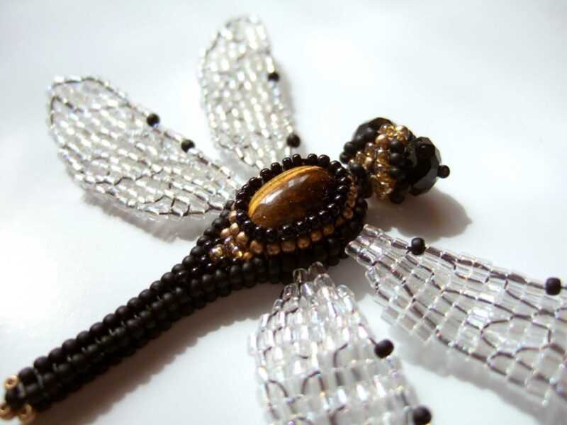 Учимся делать бисероплетение своими руками поэтапно: легкий мастер-класс для начинающих