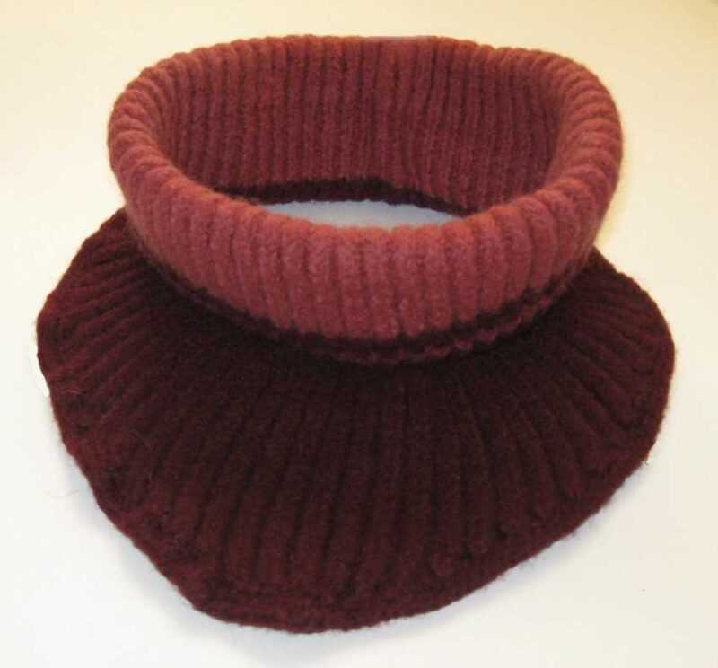 Манишка спицами