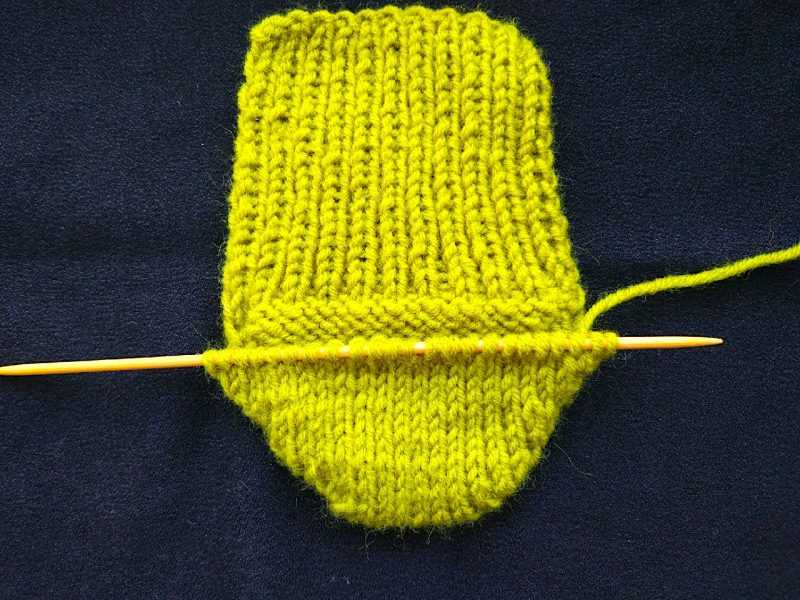 Как вязать носки спицами: схемы для начинающих пошагово